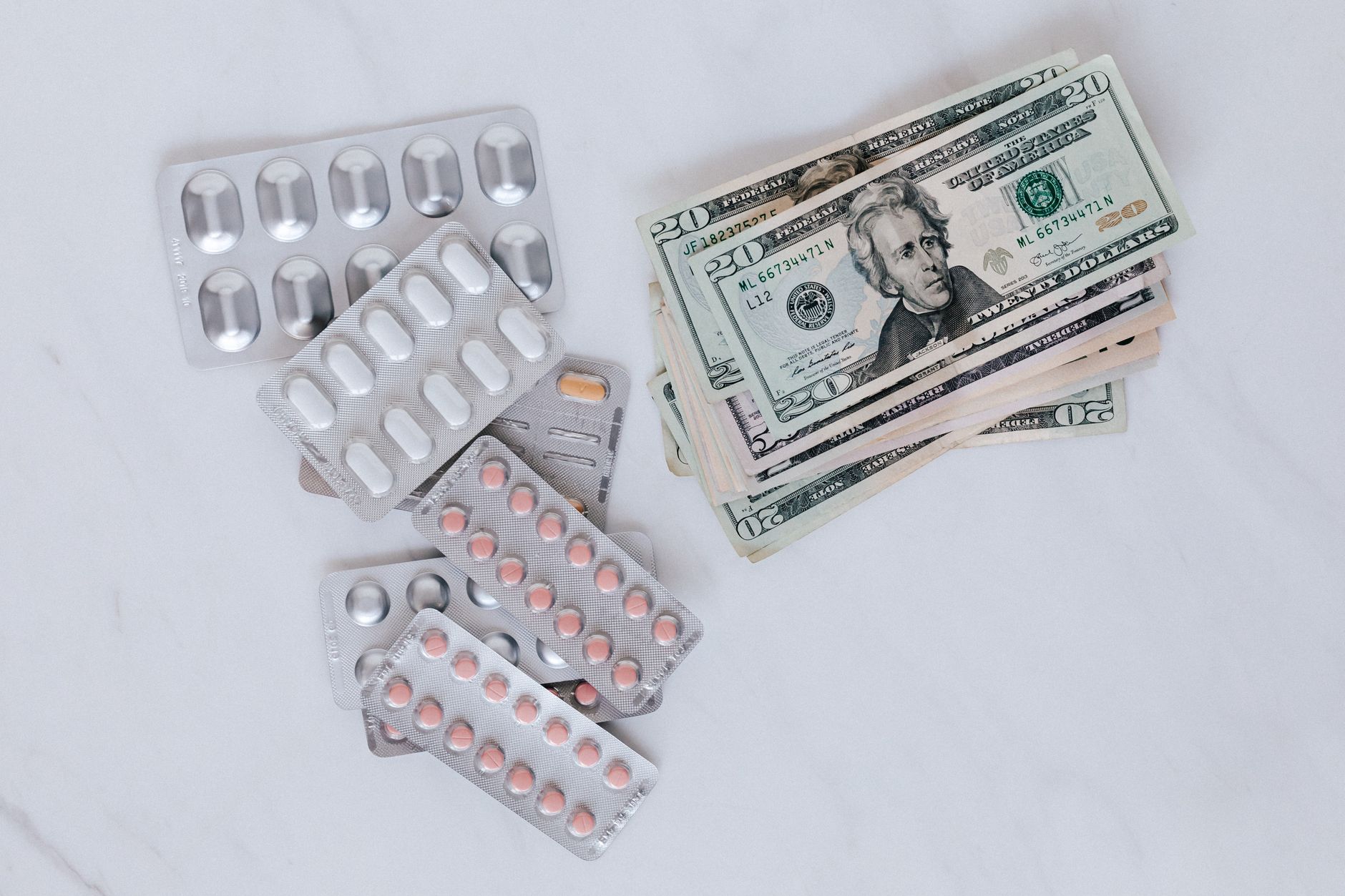 Cancer medicine prices: Clear drop of up to 70% expected